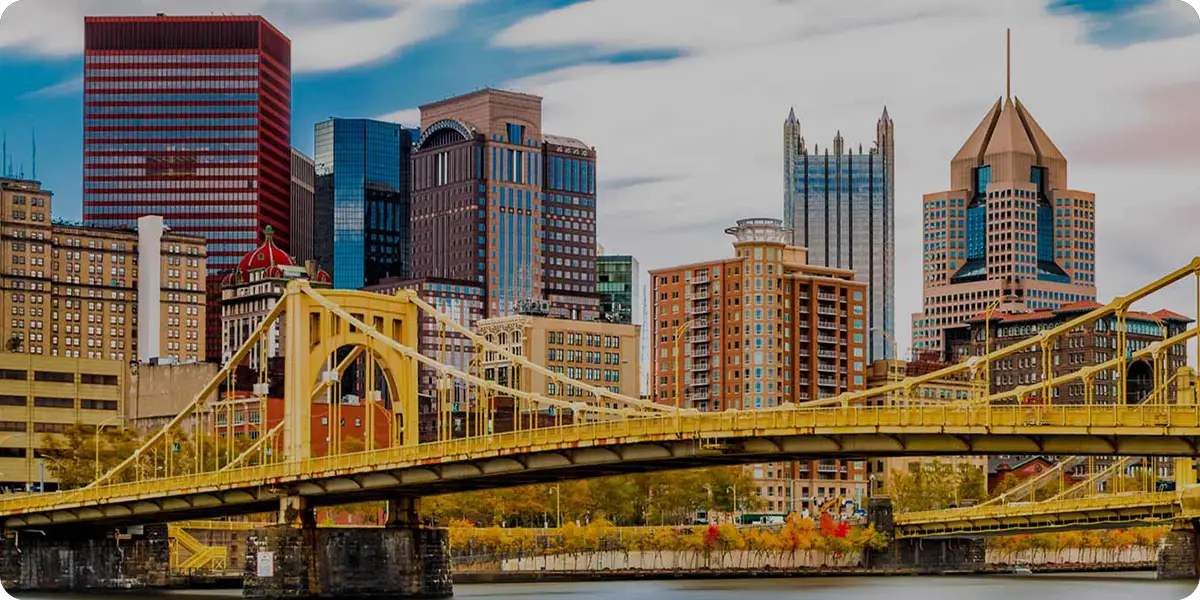 Skyline photo of Pittsburgh, Pennsylvania