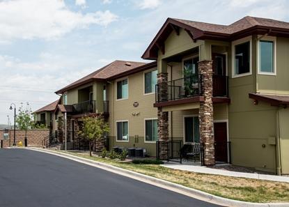 Image of Golden Pointe Apartments